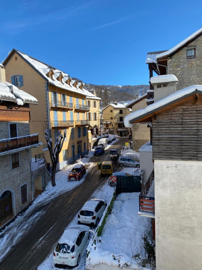 Hotel Genepi 伯伊 外观 照片