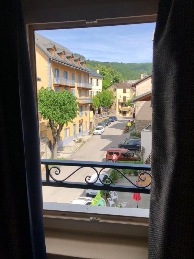 Hotel Genepi 伯伊 外观 照片